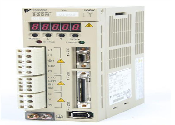SGDM-01BD Yaskawa Sigma Series Servo Versterker Originele nieuwe doos