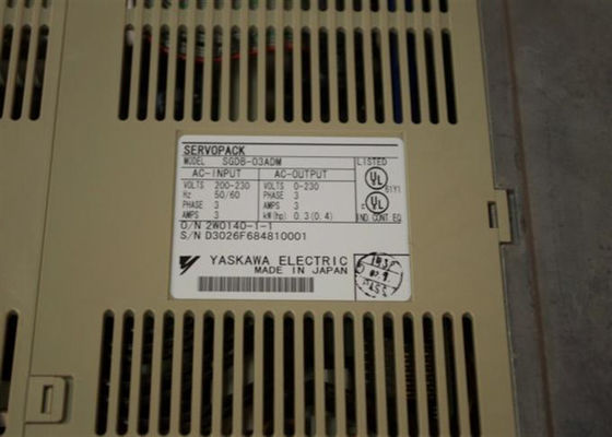Yaskawa servoaandrijvingen SGDB-03ADM gloednieuw in doos 0,3 kW
