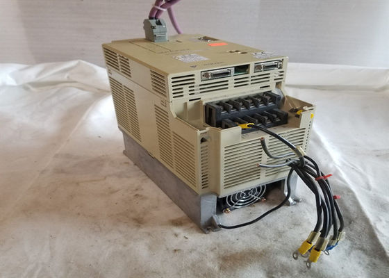 Brand New Yaskawa AC Servo Drives SGDB-20VN Originele Nieuwe In Doos