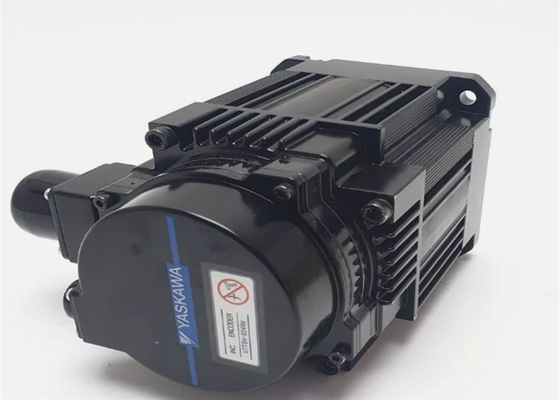 Yaskawa gloednieuwe 220V servomotor SGM7A-50AFA61 In origineel