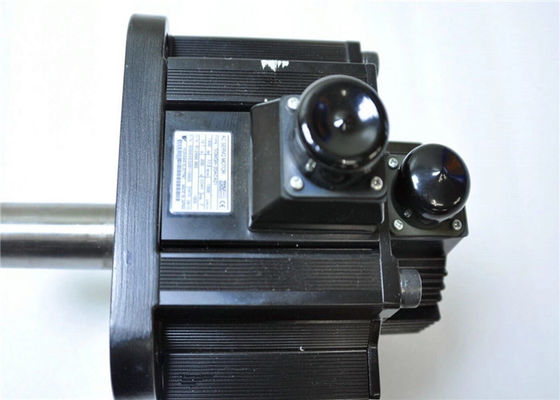 Yaskawa SGMSS-20ACA21 Servomotor Nieuw in originele doos 220V