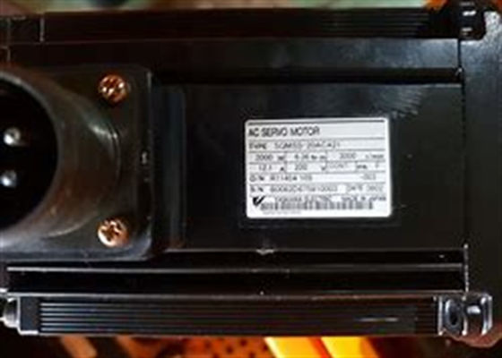 Yaskawa SGMSS-20ACA21 Servomotor Nieuw in originele doos 220V