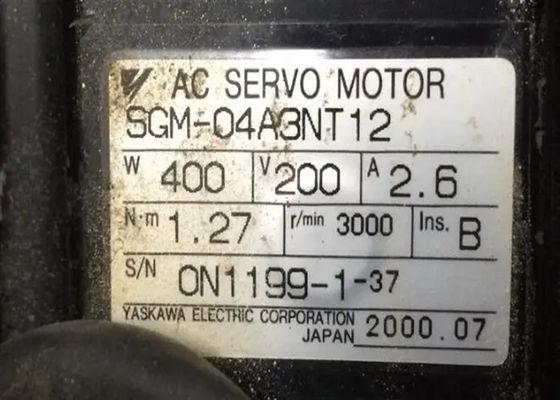 Yaskawa SGM-04A3NT12 industriële servomotor, gloednieuw in origineel