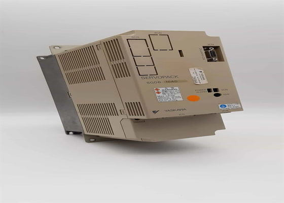 SGDB-10AD AC Servo Drives Yaskawa Brand New In Originele Doos