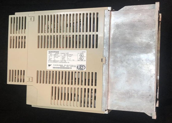 Yaskawa Servo Drives SGDB-15ADG-Y8 gloednieuw in originele doos