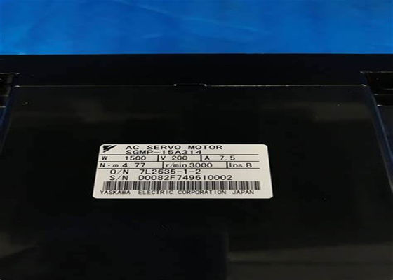 Yaskawa SGMP 15A314 AC servomotor Brand New in originele doos