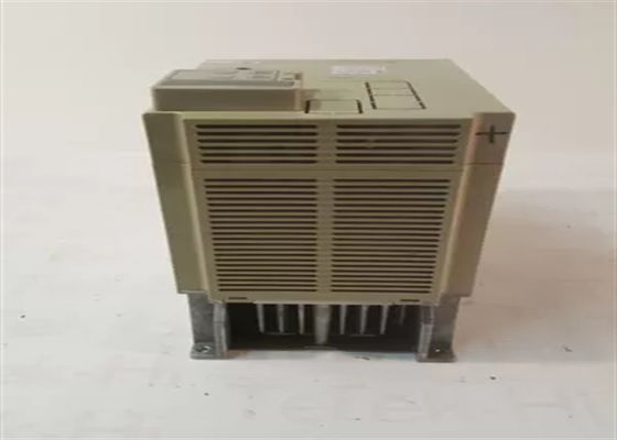 Nieuwe industriële servo aandrijvers Yaskawa SGDB-20ADP in originele doos