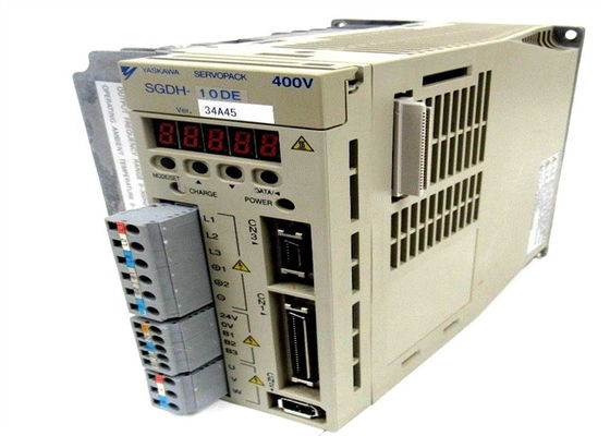Yaskawa SGDH-10DE AC Servo Versterker Brand New In Original Box
