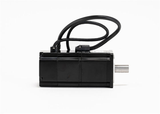 Yaskawa SGMAH-02AAA2C industriële servomotor, gloednieuw in doos