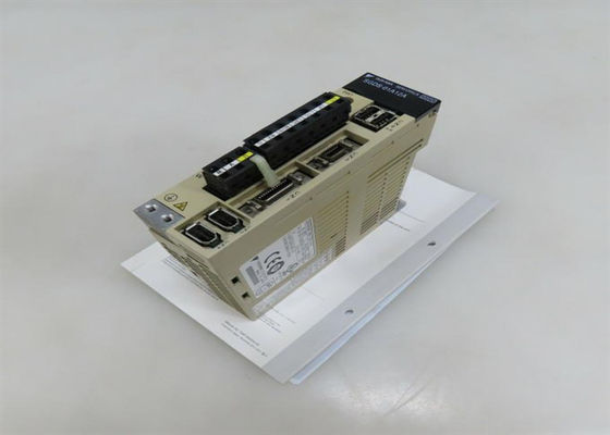 Yaskawa SGDS-01A12A 220V AC Servo Versterker Brand New Original