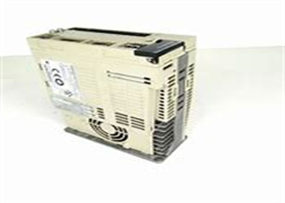 Yaskawa SGDS-08A12A Sigma 3 serie AC servo aandrijvingen gloednieuw