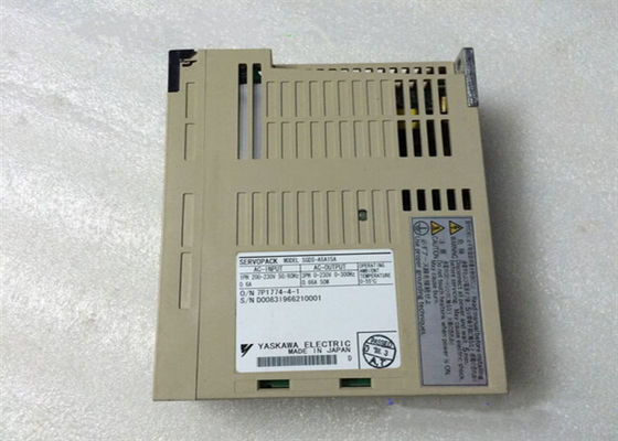 Yaskawa AC Servo Drives gloednieuwe SGDS-A5A15A in originele doos