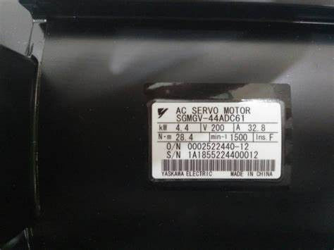 Yaskawa SGMGV-44ADC61 AC servomotorindustrie gloednieuw in doos