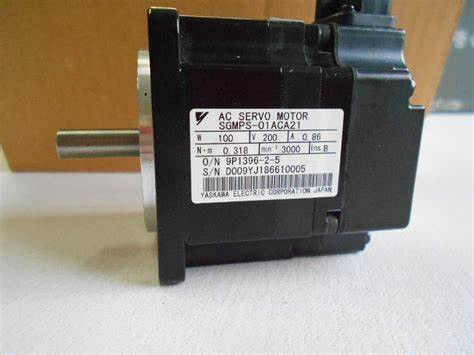 220V AC servomotor Yaskawa SGMPS-01ACA21 Brand New Originele