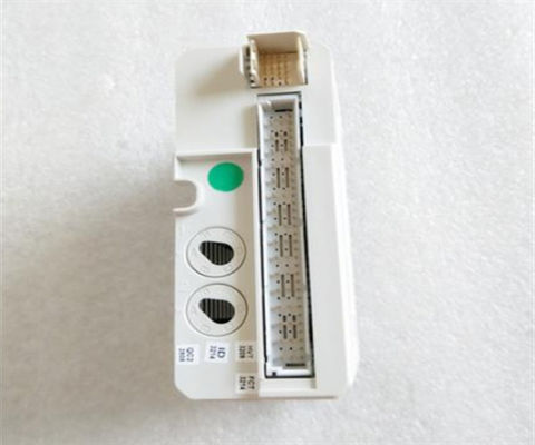 ABB DI825 3BSE036373R1 ABB Digitale invoer module Versterker module