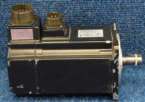 200W Yaskawa Industrial AC Servo Motor USAGED-02C22K Brand nieuw