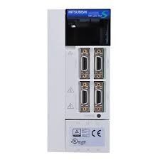 Mitsubishi MR-J2S-70A-S004 Servo Driver Versterker 170V 0-360HZ 5.1A
