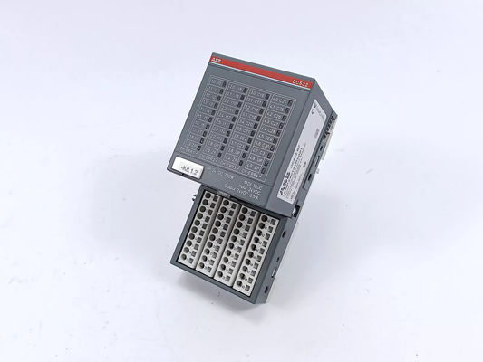 PLC digitale I O module DC532 ABB merk 24V Spanning Originele Nieuwe