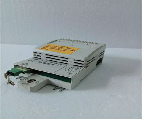 ABB 3BSE018109R1 LITHIUM BATTERY UNIT SB821 Redundante energiepakket