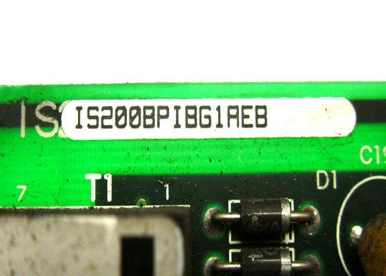 Het IS200BPIBG1AEB-model maakt deel uit van de MK VI-serie geproduceerd door General Electric.