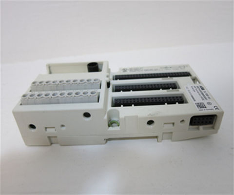 TU705F 3BDH000389R0001 FBP Terminal Unit 24 VDC ABB