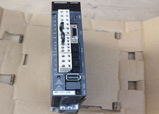 Van de de Reeks M.-j3-10B de Industriële AC Servoaandrijving van Mitsubishi Electric MELSERVO M.-J3 Versterker 100W