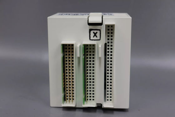 3BDH000369R0001 Digitale ingangs-uitgangsmodule Gloednieuw ABB in doos