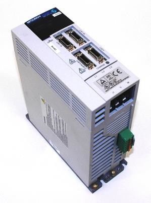 Mitsubishi Melservo Industrial Drive MR-J2S-100A-S055 Elektrische 1 kW AC SERVO versterker