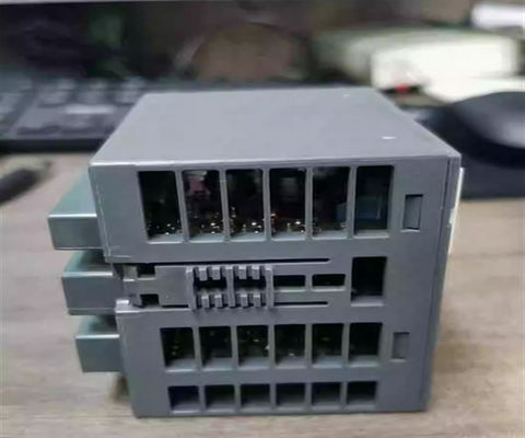 ABB-aandrijvingen 1SAP220500R0001 DC551-CS31 DI/DC AC500 PLC REM I/O