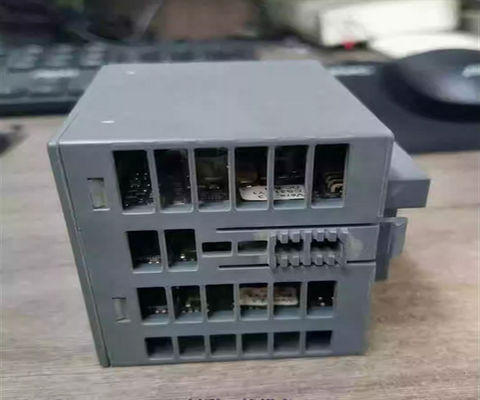 ABB-aandrijvingen 1SAP220500R0001 DC551-CS31 DI/DC AC500 PLC REM I/O