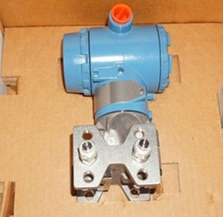 ROSEMOUNT Temperatuurtransmitter 3051CD0A02A1AB1H2L4M5 4?? 20 mALow-power,scaled variable