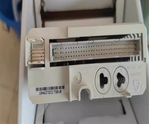 ABB AI890 3BSC690071R1 AI890 Analoog redundante voedingsmodule