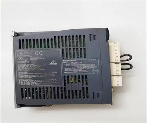 MR-J3-200B 2KW AC Servo Versterker Mitsubishi MR-J3 200 tot 230 V