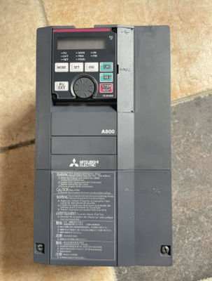 Mitsubishi FR-A820 Mitsubishi Electric Frequency Inverter 6.7Kva Uitgang 3.7Kw Motorcapaciteit