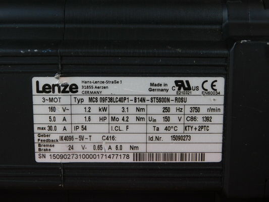 LENZE MCS 09F38LC40P1-B14N-ST5S00N-R0SU Voedingsspanning 399