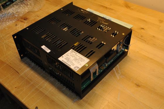 Yaskawa CACR-HR01BAB12Y5 Servo Drive Dynamisch bereik 35 DB
