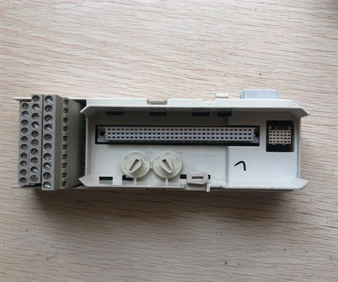 ABB TU850 Uitgebreide module-aansluiteenheid, MTU, 50 V, ABB