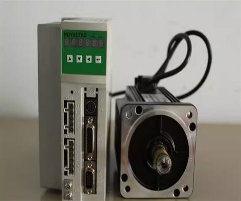 M.-j4-70A Industriële Servo de Aandrijvings melservo-J4 driefasen Servoversterker van Mitsubishi