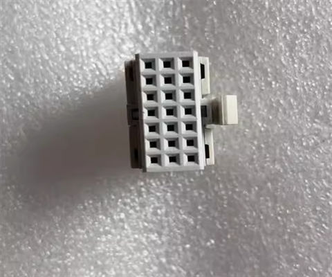 ABB TB807 3BSE008538R1 S800 I/O-modulebusterminator