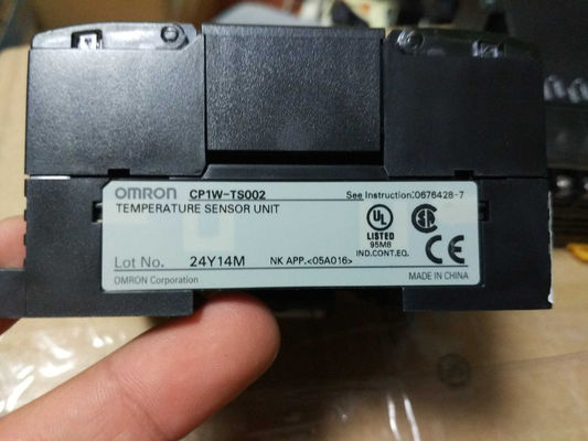 Omron CP1W-TS002 Operating Force 11.8 N Controlemodule