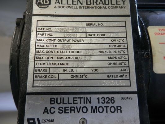 AB 1326AB-A1G-11 SERV MTR 16-IN-LB 5K-RPM STD INCH voor industriële toepassingen