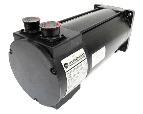 Upgrade naar AB 1326AB-B2C-11 Torque Plus Series AC servomotoren voor optimale prestaties