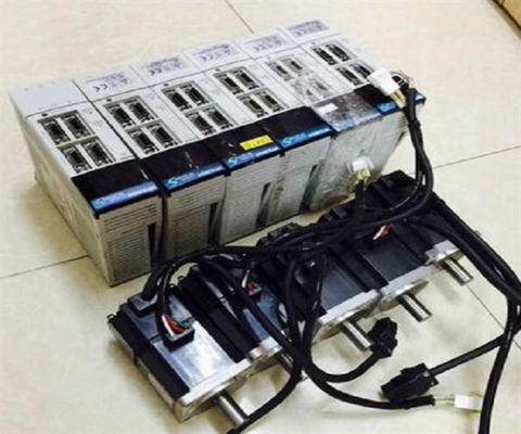 M.-j2s-20a-B.V. Industriële Servo de Aandrijvings1.8a DC284-326V Mitsubishi Servoversterker van 200W