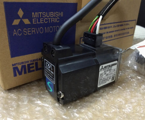 Mitsubishi HC-KFS053BD AC servomotor 3AC 51V 0.9A 3000R/MIN Nieuw
