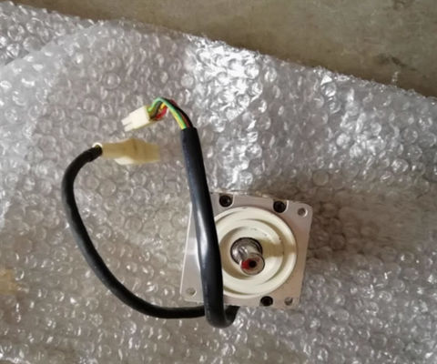 Mitsubishi HC-MFS053G1 AC Servo Motor 3AC 0.9A 60V 3000 RPM Nieuw