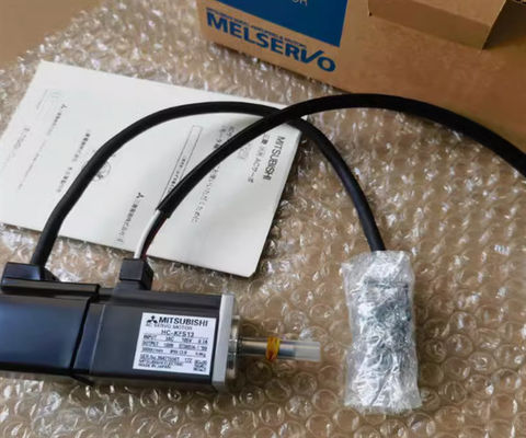 Mitsubishi HC-MFS13K AC Servomotor 3AC 0.9A 60V 3000 RPM Nieuw