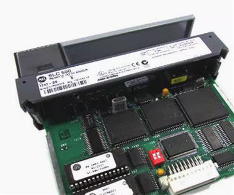 Allen-Bradley 1747-L552 SLC 500 SLC 5/05 Processor, 32K geheugen