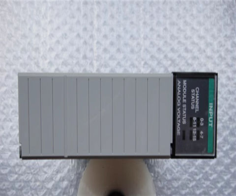 Allen-Bradley 1746-NI16V Analog Input Module Logic Controller Module