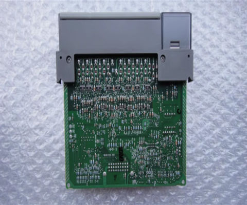 Allen-Bradley 1746-NI16V Analog Input Module Logic Controller Module