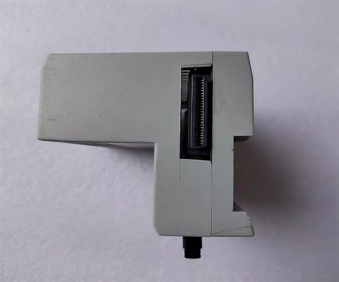 1786-RPFM Allen-Bradley ControlNet Modulaire Repeater Medium Distance Fiber Module